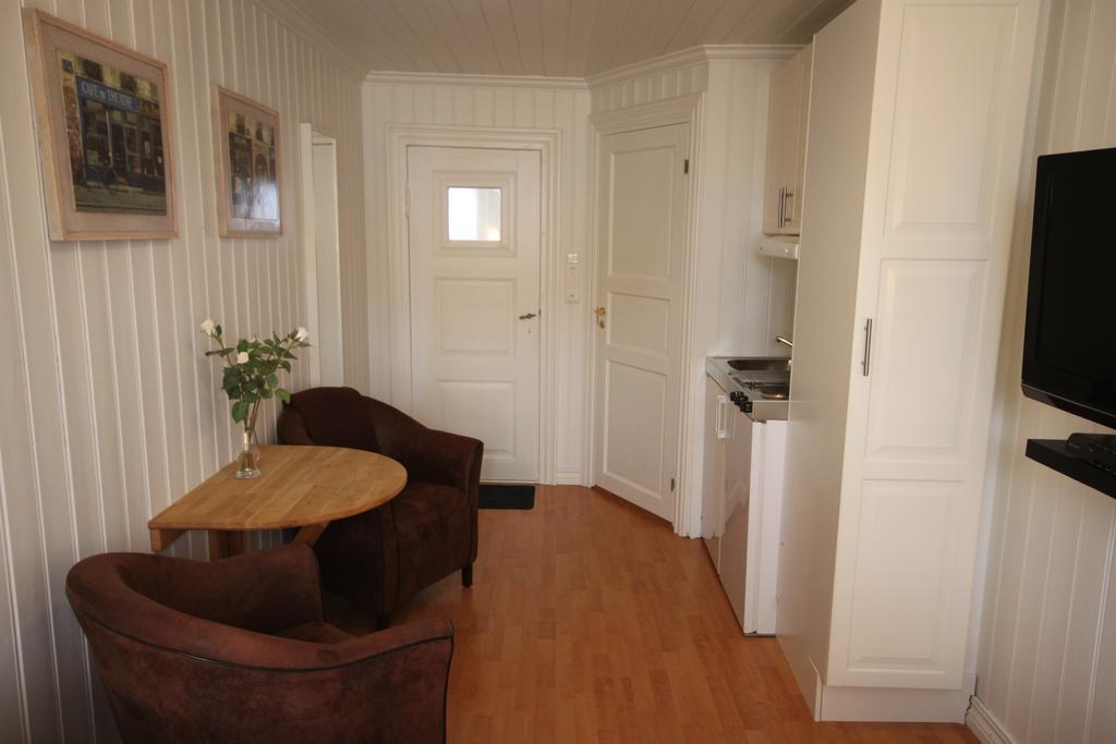 Apartment Old Town Skudeneshavn Room photo